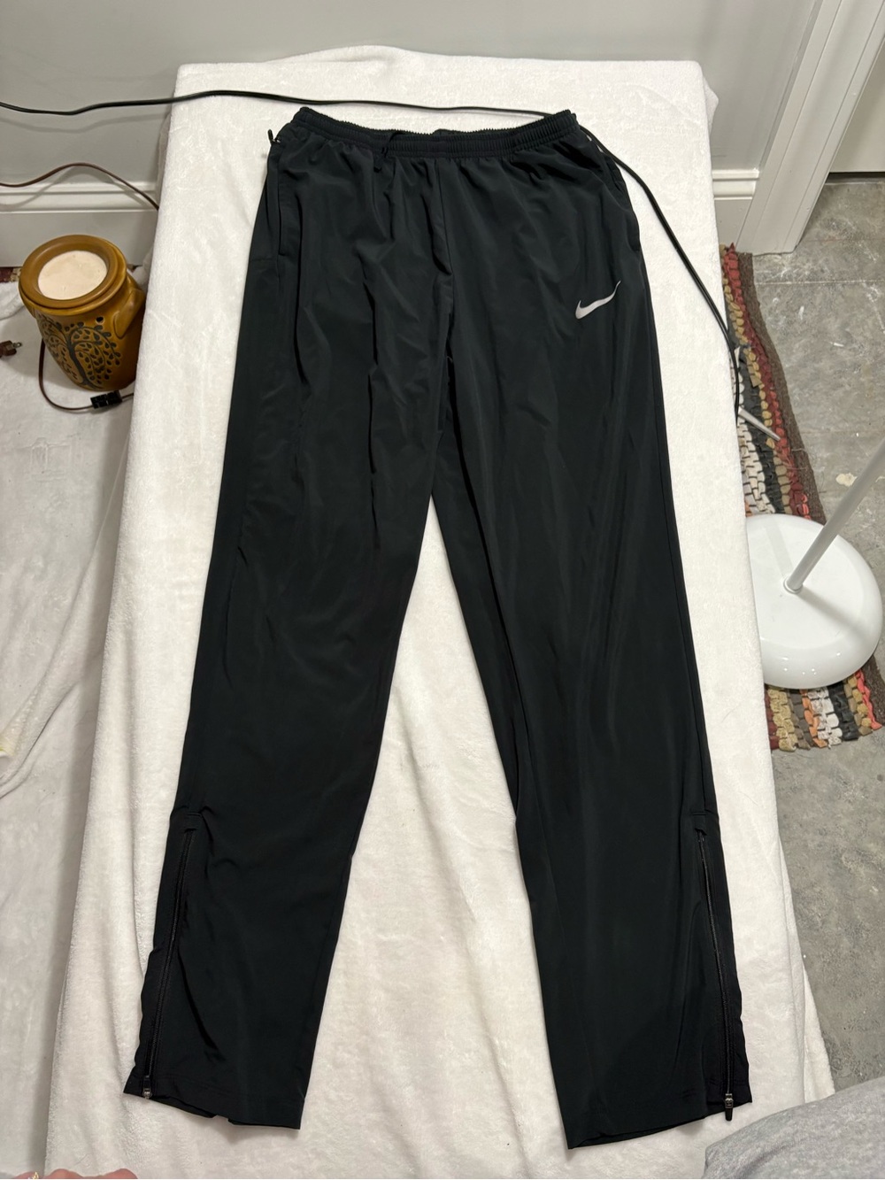 Nike Black Men’s Track Joggers with Silver Swoosh